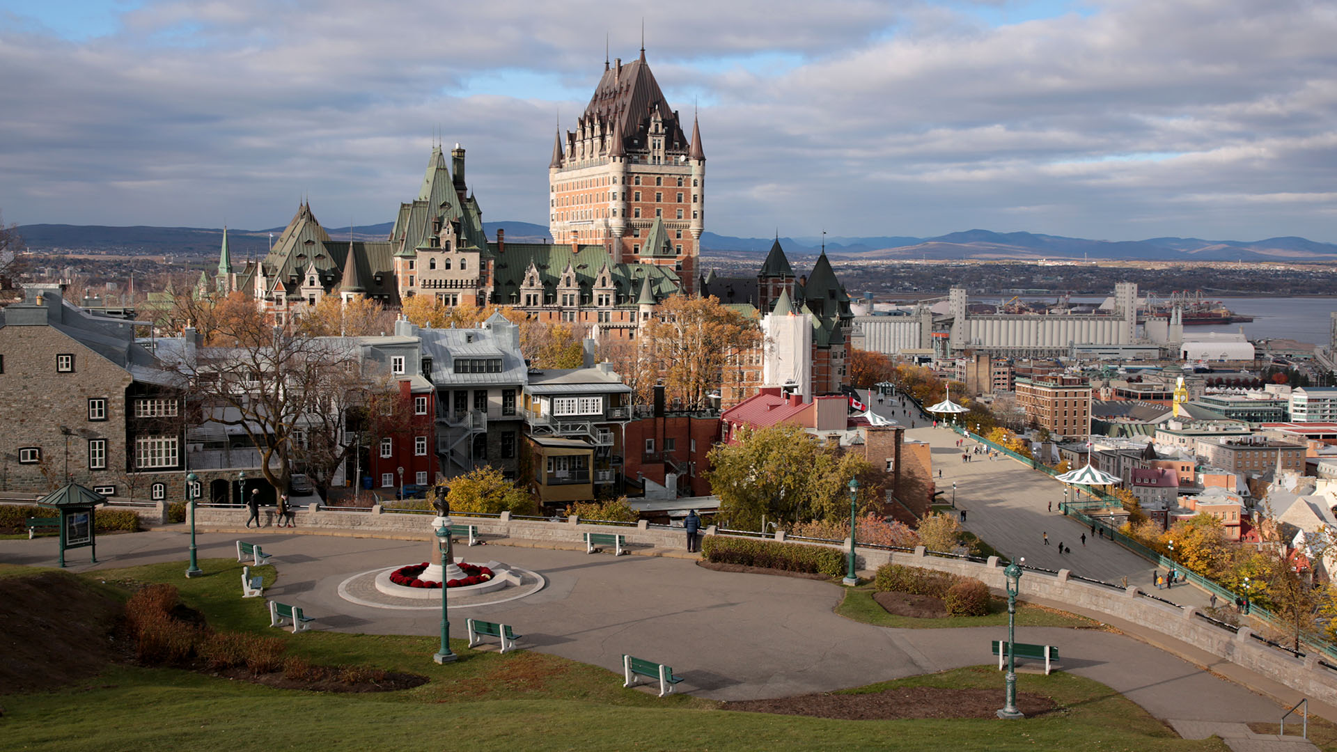 Romantic Weekend Getaway in Quebec City